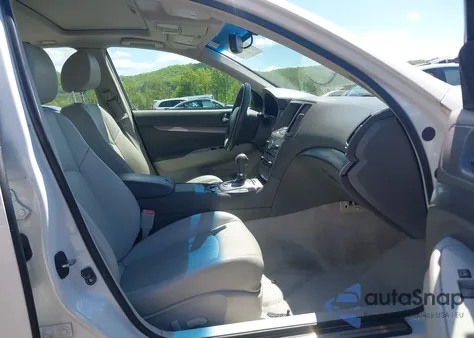 2010 Infiniti G37X из США, поврежденный, VIN JN1CV6AR0AM452963